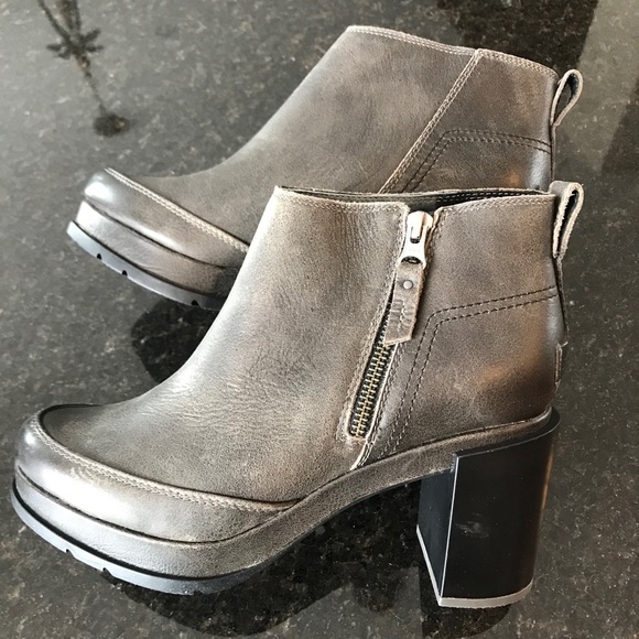 sorel blake bootie quarry